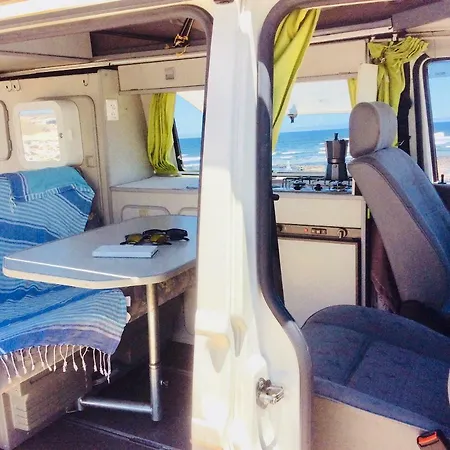 Paradise By The Dashboard Light! Tente de luxe Roque